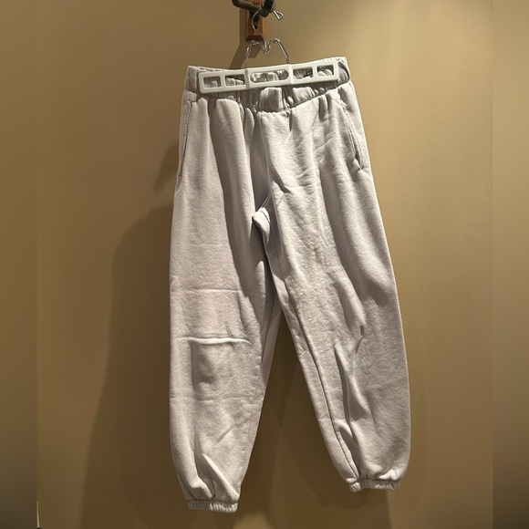 Light beige Cozy sweatpants - Picture 2 of 3